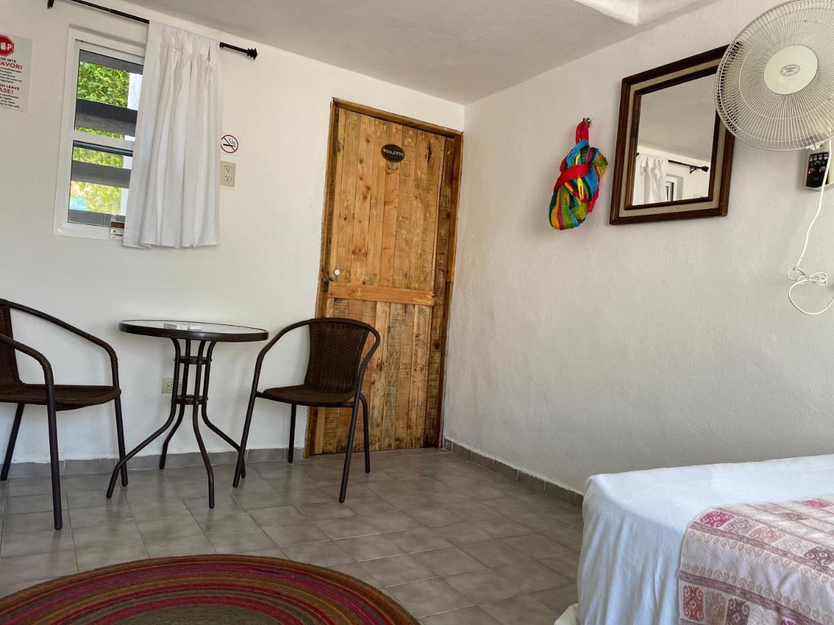 Caribo Cozumel Hotel Bagian luar foto